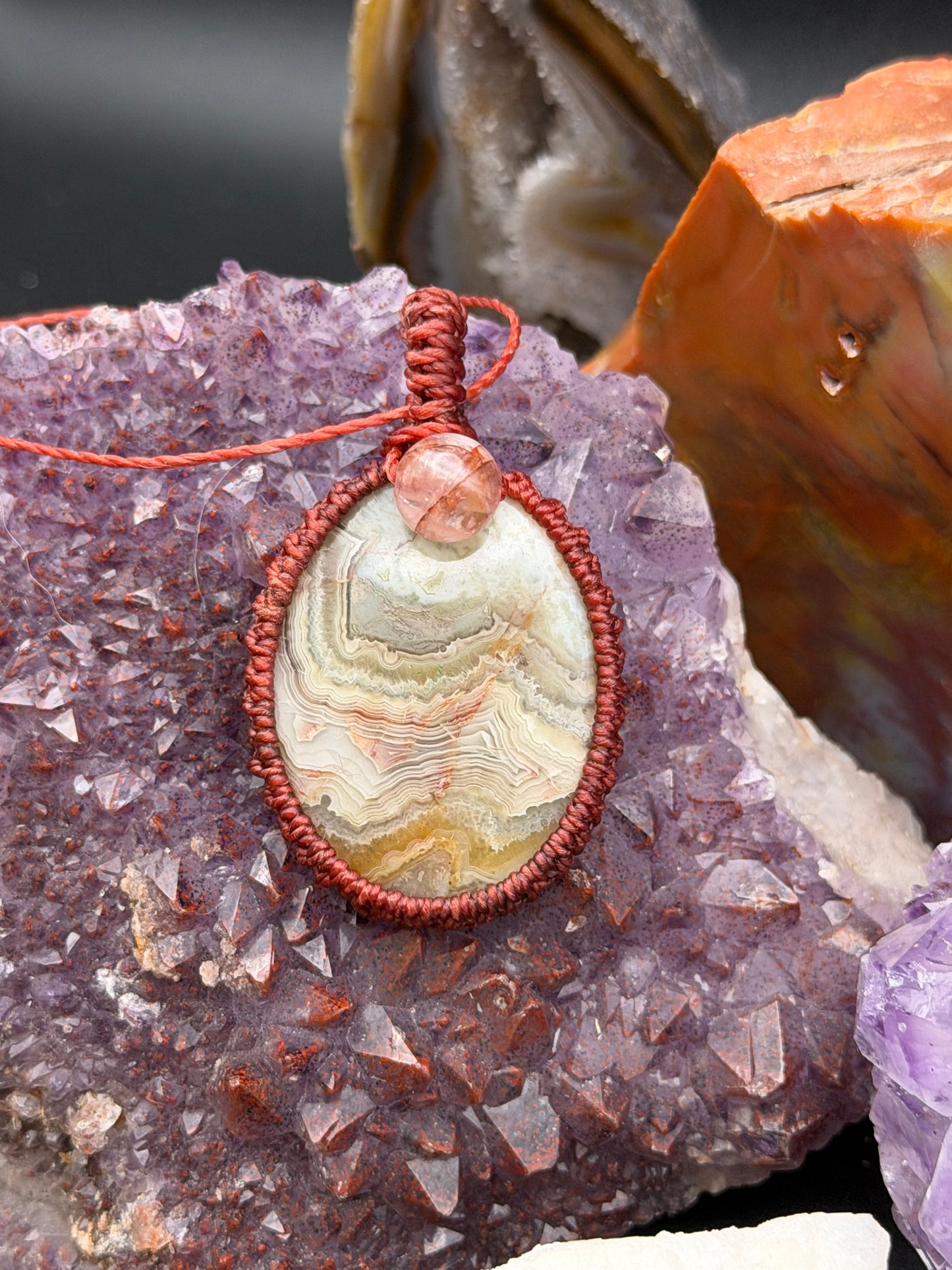 The Rustic Flame: Hand-Knotted Crazy Lace Agate & Fire Quartz Macrame Necklace