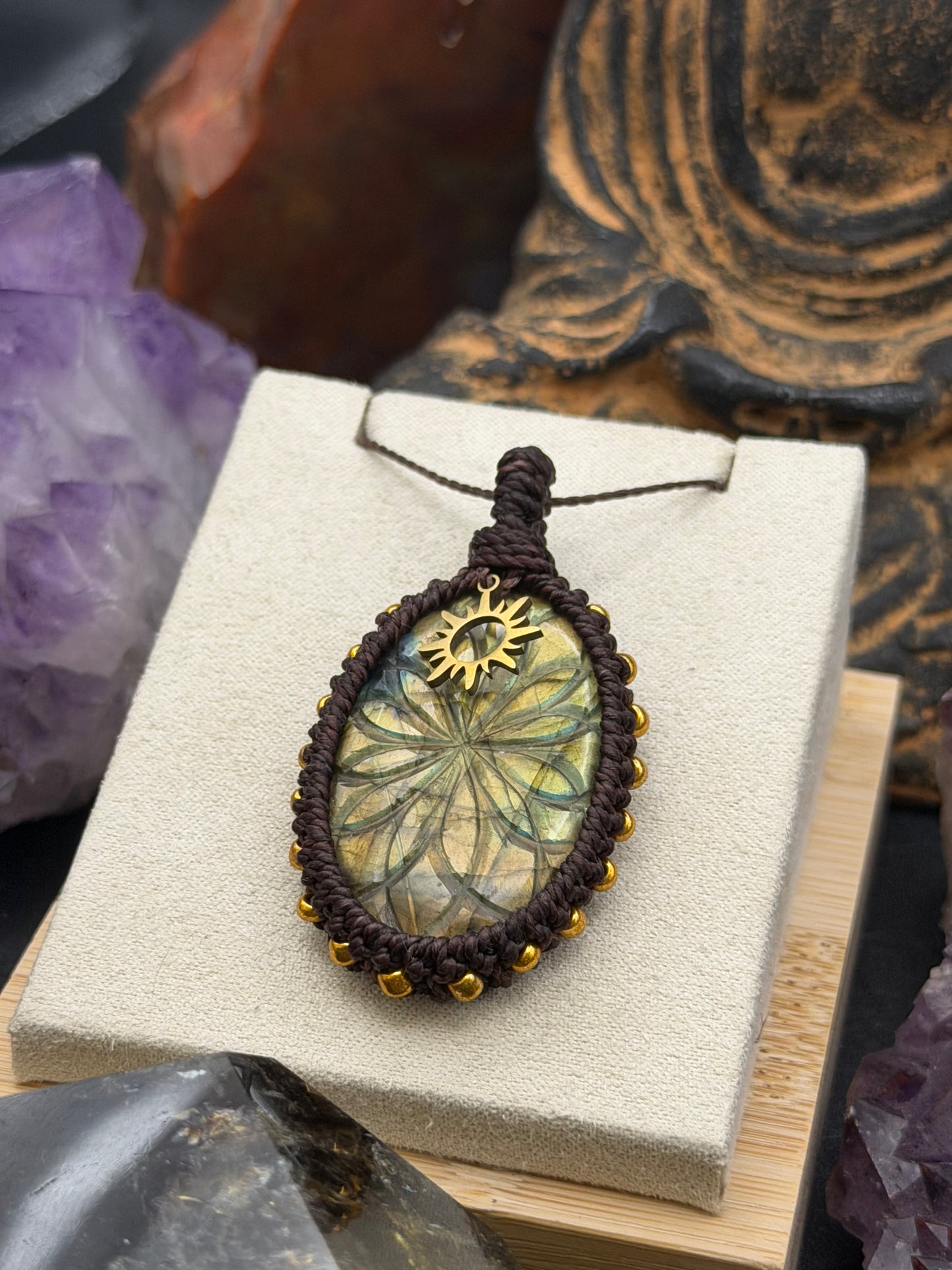 The Northern Night: Hand-Knotted Labradorite Macrame Necklace