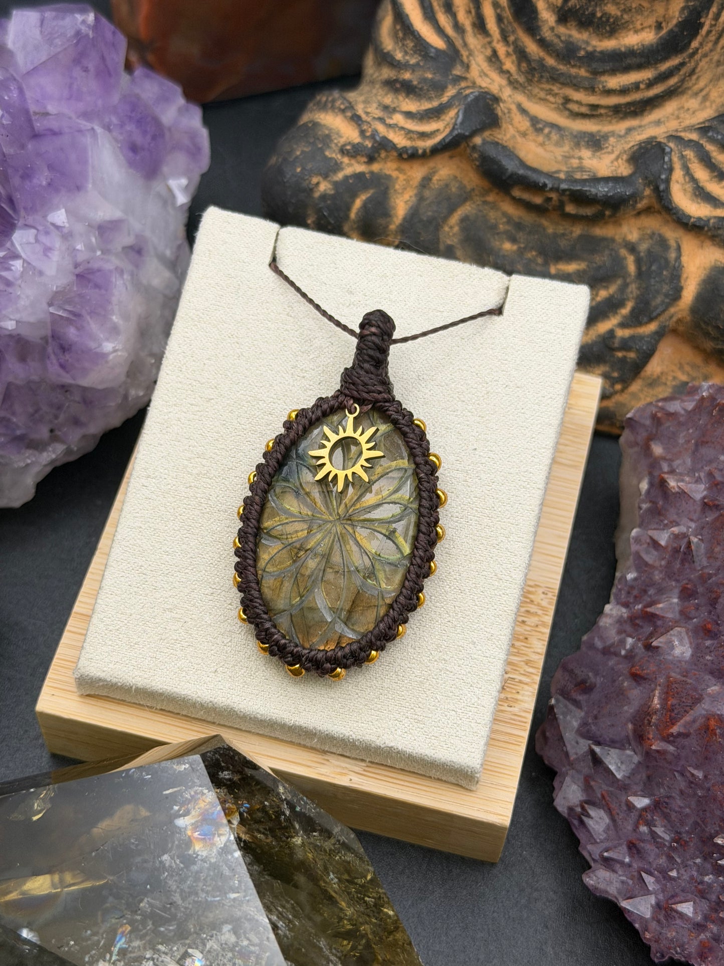 The Northern Night: Hand-Knotted Labradorite Macrame Necklace