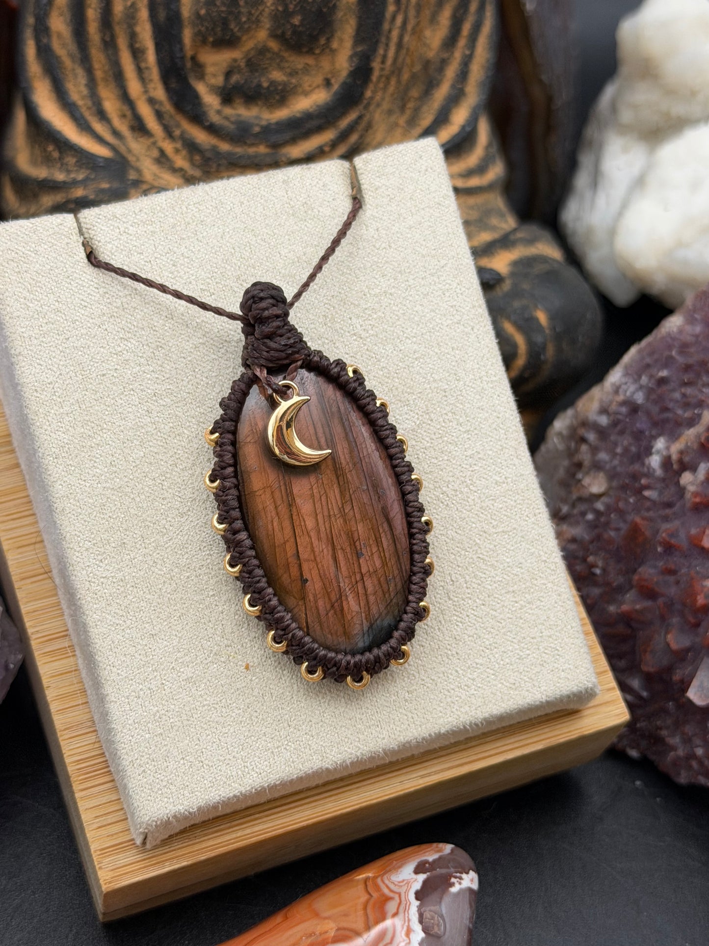 The Twilight Shimmer: Hand-Knotted Labradorite Macrame Necklace