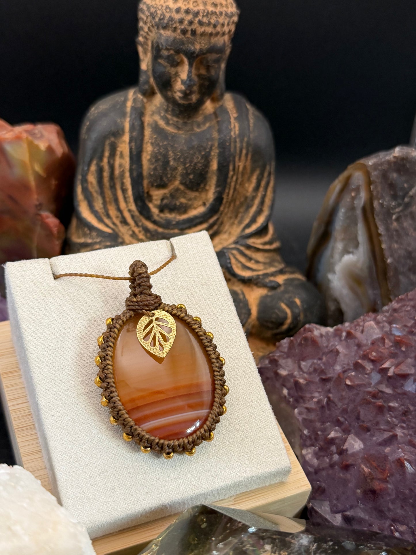 The Ember Glow: Hand-Knotted Carnelian Macrame Necklace