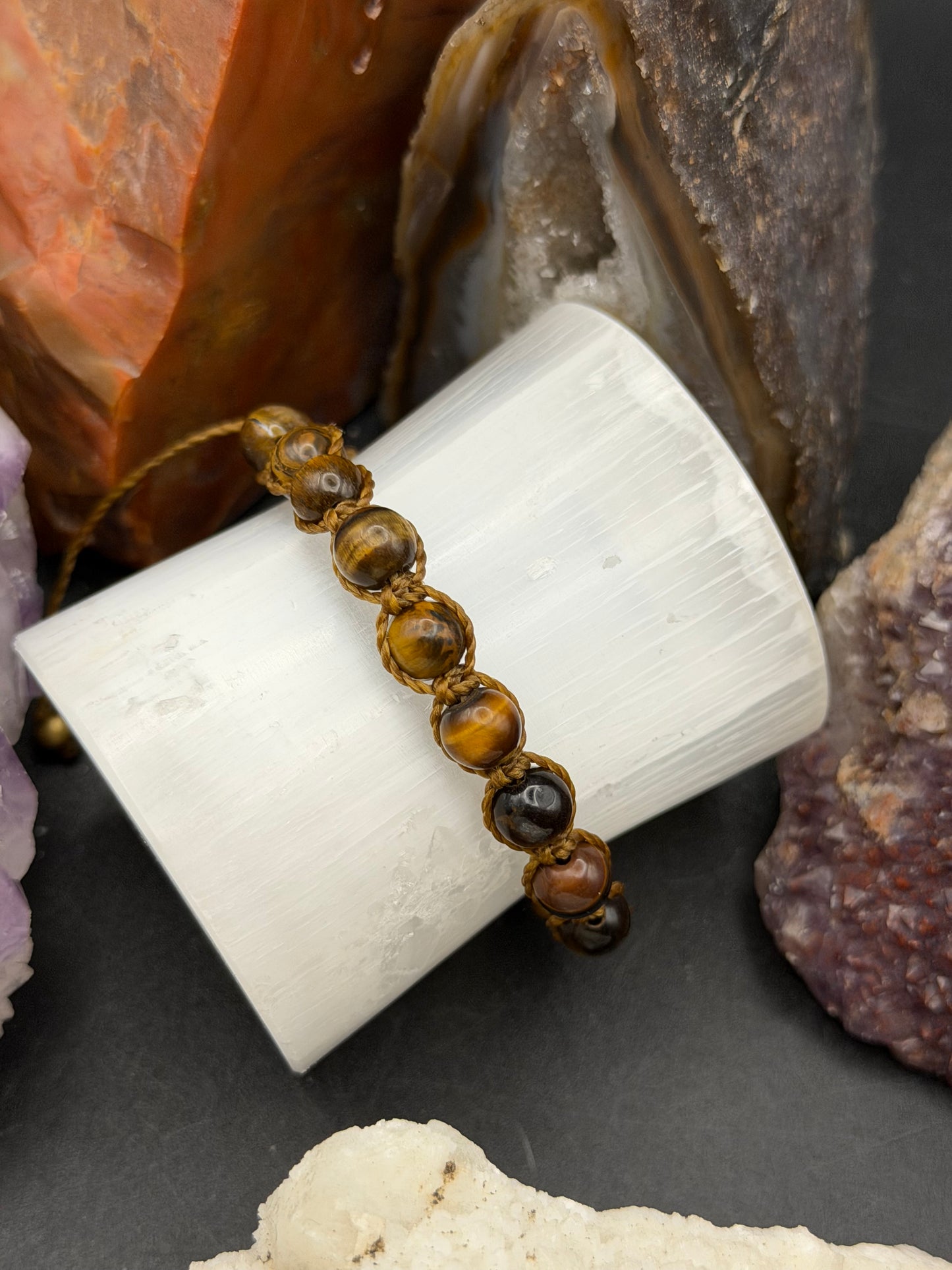 Tiger's Eye Macrame Bracelet
