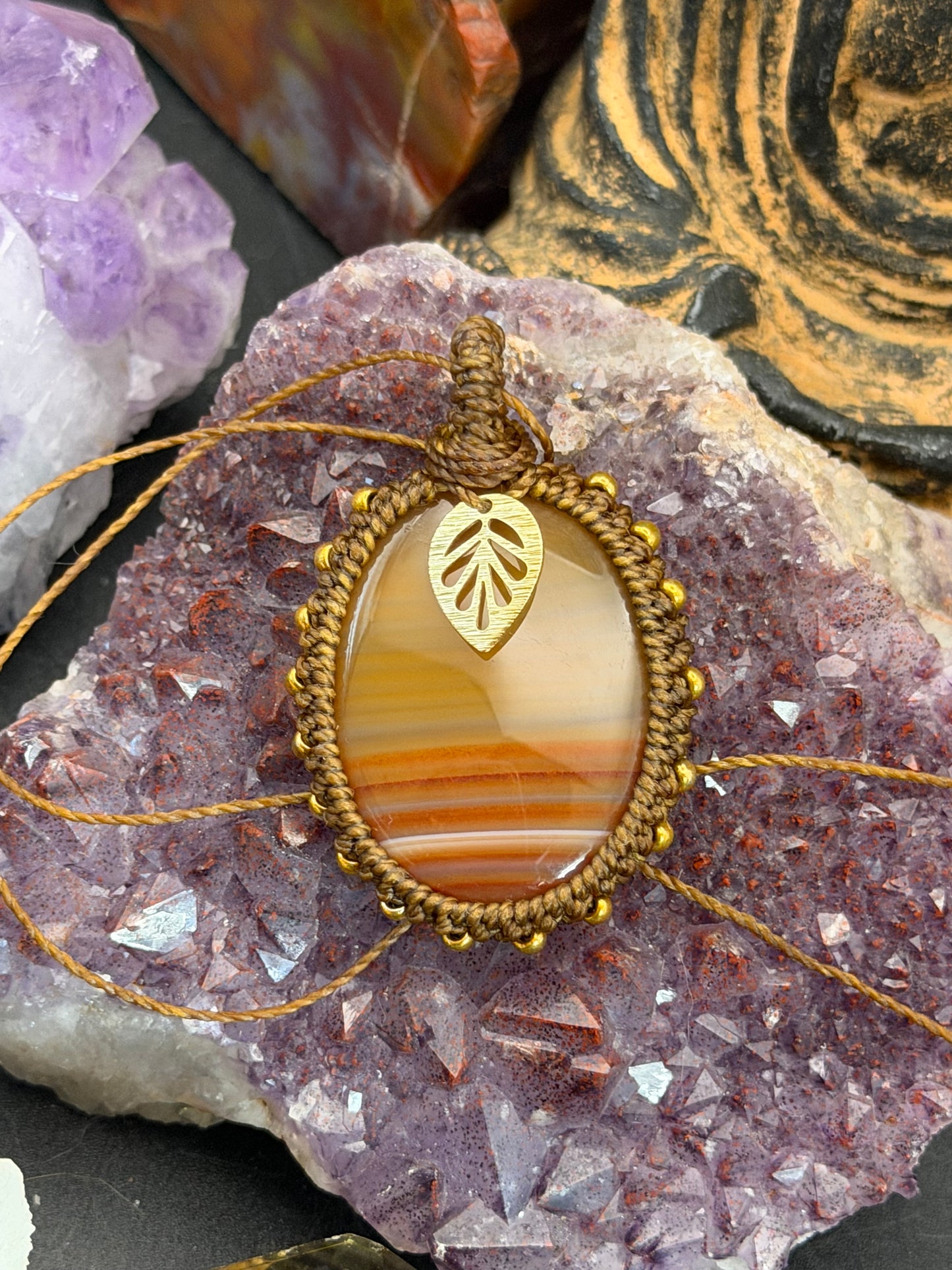 The Ember Glow: Hand-Knotted Carnelian Macrame Necklace