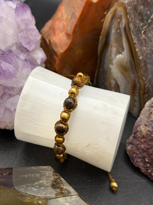 Tiger's Eye Macrame Bracelet