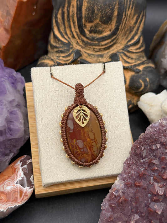The Rooted Bloom: Hand-Knotted Noreena Jasper Macrame Necklace