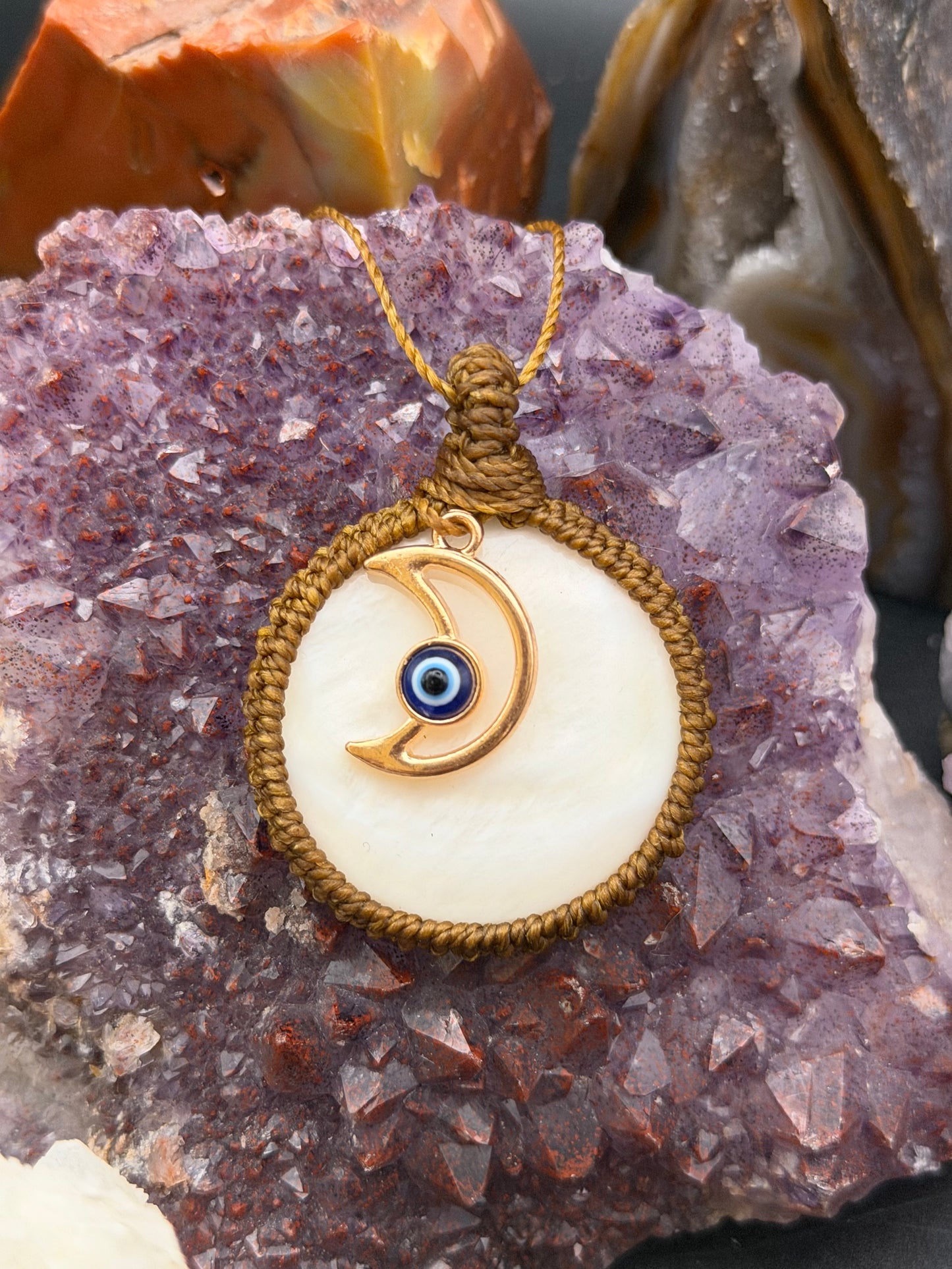 The Shoreline Solstice: Hand-Knotted Mother of Pearl Macrame Necklace